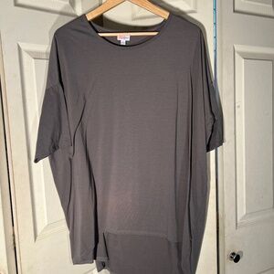 LulaRoe Irma Gray Shirt Size 2XL
